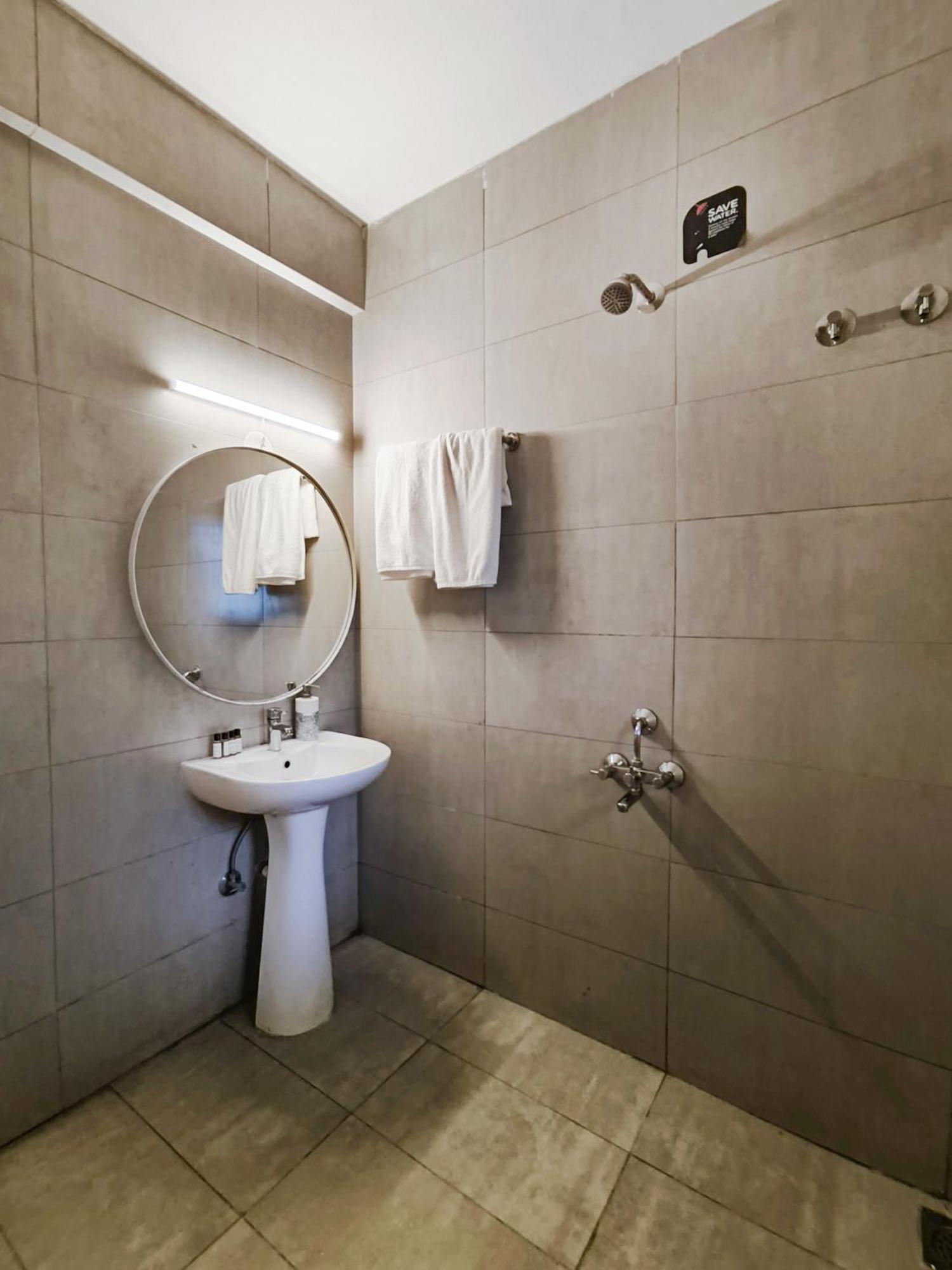 Olive Hotel Calangute Niwasa By Embassy Group Экстерьер фото